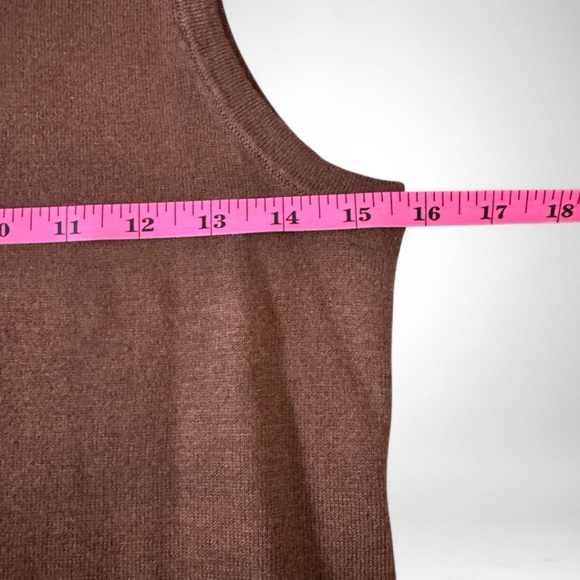 Zara Contrasting Knit Sweater Vest - Picture 7 of 10